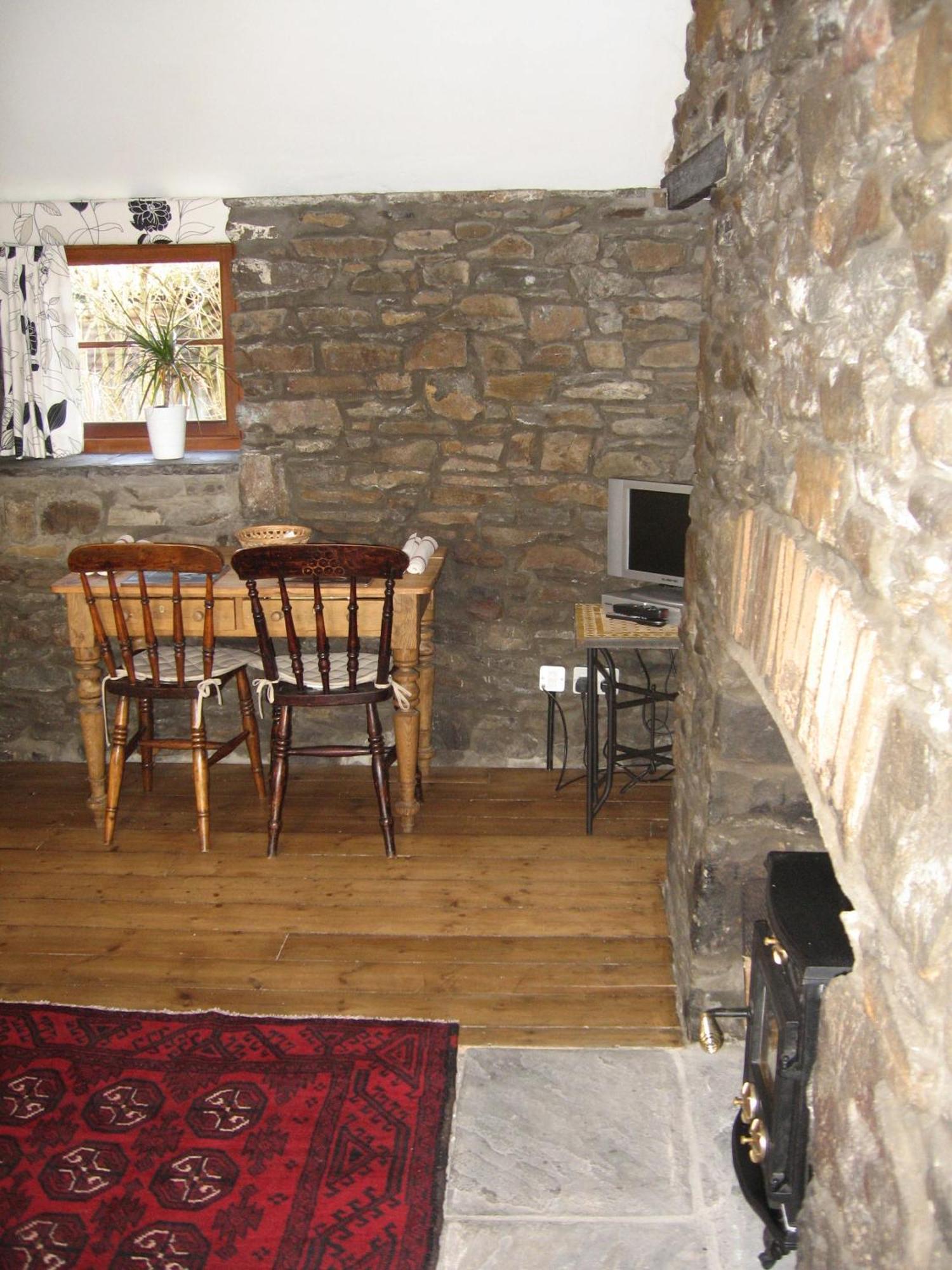 Tunnel Cottages At Blaen-Nant-Y-Groes Farm Aberdare Habitación foto