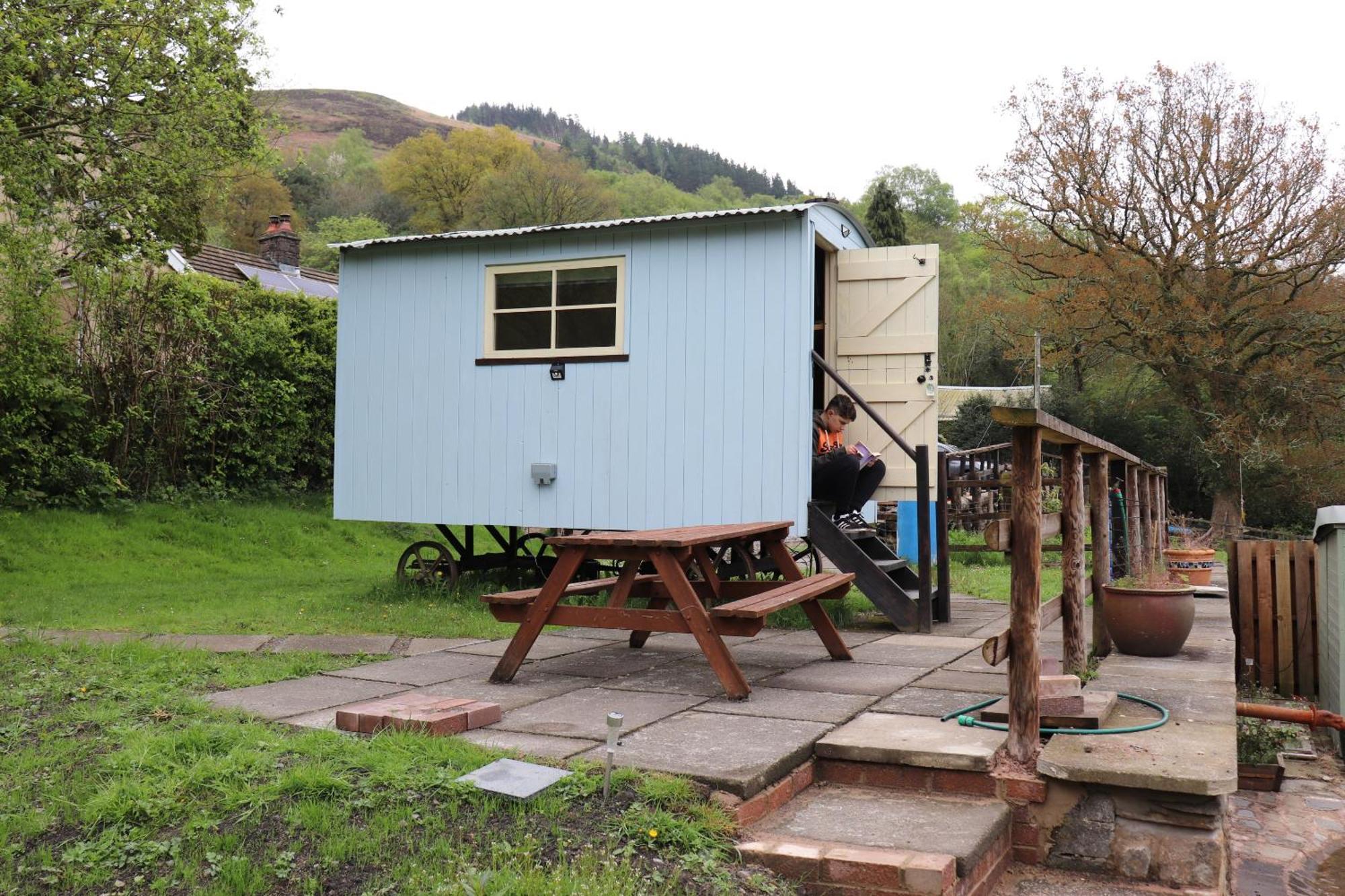Tunnel Cottages At Blaen-Nant-Y-Groes Farm Aberdare Habitación foto